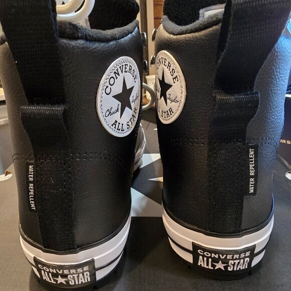 Chuck Taylor All Star Water-Repellent Hiker Boot A13233C 2025 Winter Mens Sz 10 - Picture 7 of 16